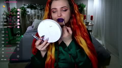 Maya Mils online show from January 5, 1:03 am