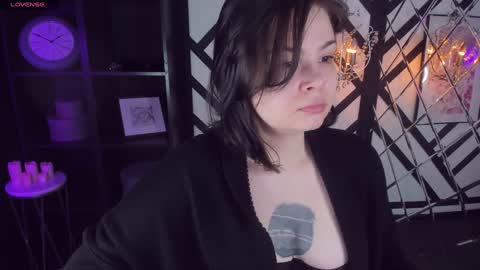 Snapshot of maya_muse chatting on January 20, 5:48 am Woman online show from January 20, 5:48 am