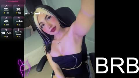 Maya online show from December 23, 3:43 am