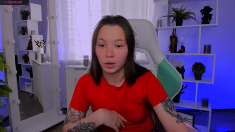 Maya online show from March 10, 7:45 am