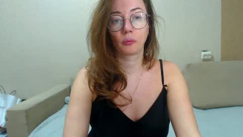 Maya online show from April 18, 6:43 pm