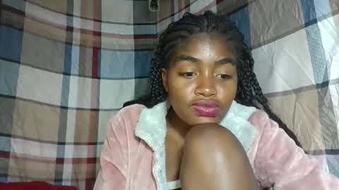 Snapshot of mayajadorelie chatting on September 21, 7:34 pm charlesia online show from September 21, 7:34 pm
