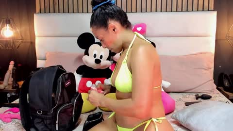 Nicolle Ruselle   Hello my lovely  schedule for great fun from  630 am and end 800 pm Colombian time I wait for you online show from January 28, 9:19 pm