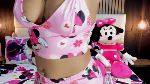 Nicolle Ruselle   Hello my lovely  schedule for great fun from  630 am and end 800 pm Colombian time I wait for you online show from February 9, 3:53 am