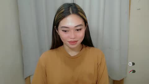 mayasally_ online show from January 24, 6:35 am