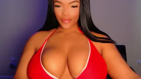 MayBabi online show from May 8, 4:43 pm