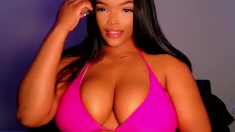 MayBabi online show from May 5, 6:44 pm