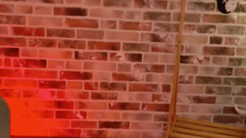 maybloom_ online show from February 13, 6:37 am