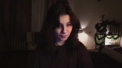 Snapshot of maymary_ chatting on December 23, 6:55 am Mary . online show from December 23, 6:55 am