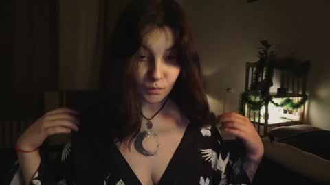Snapshot of maymary_ chatting on December 25, 5:37 am Mary . online show from December 25, 5:37 am