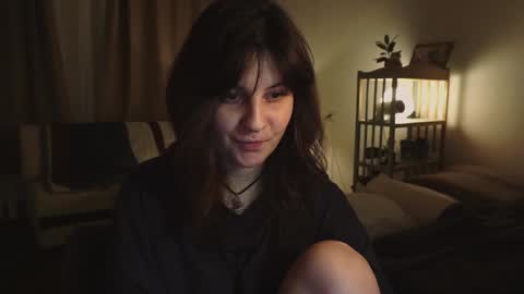 Snapshot of maymary_ chatting on December 9, 6:13 am Mary . online show from December 9, 6:13 am