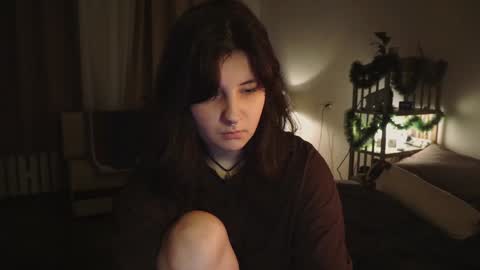 Snapshot of maymary_ chatting on December 28, 5:44 am Mary . online show from December 28, 5:44 am