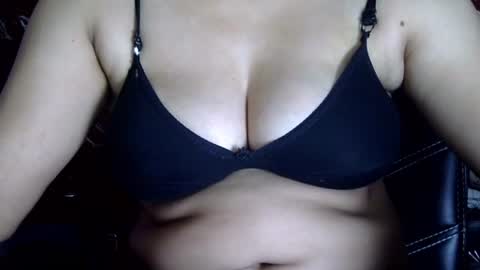 Mayra online show from September 29, 9:58 am
