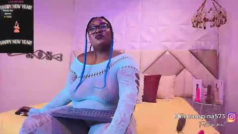 May online show from November 25, 3:09 am