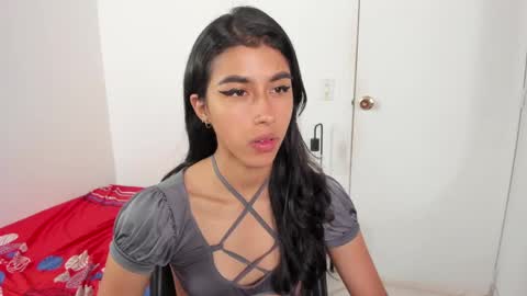 mazikeen_18 online show from May 26, 2:16 pm
