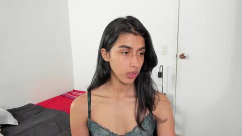 mazikeen_18 online show from May 12, 1:18 pm