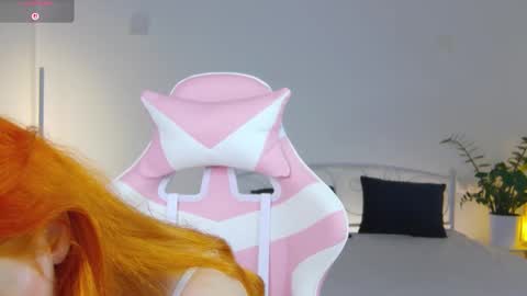 Mazy online show from December 2, 9:28 pm