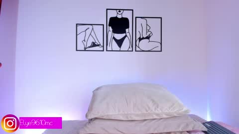 Ellie online show from May 25, 9:58 pm