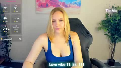 Melissa online show from May 19, 1:56 am