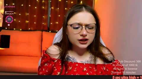 Hanna online show from December 11, 10:49 pm