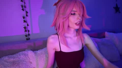 Nicole online show from May 24, 6:51 pm