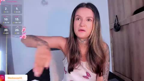 medussa13 online show from March 10, 1:15 pm