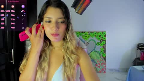 Snapshot of meduza_sexy_caramel chatting on January 7, 1:57 pm Baio online show from January 7, 1:57 pm