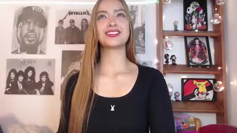 Emily online show from December 19, 5:40 pm