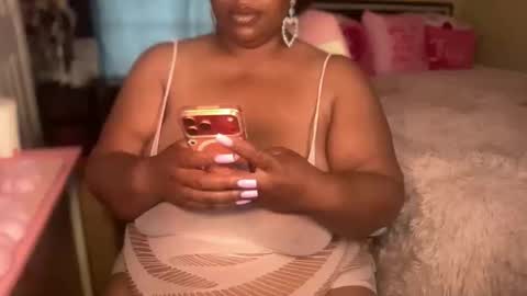 Southern Peach online show from May 17, 8:08 pm