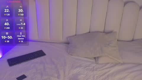 Megan  online show from January 17, 1:13 pm