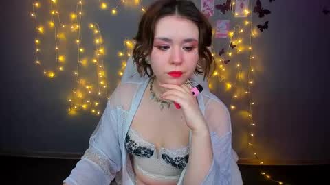 Snapshot of megan_nelson chatting on December 29, 10:34 am Megan Nelson online show from December 29, 10:34 am