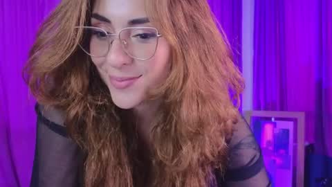                 Laura                 online show from May 24, 10:31 pm