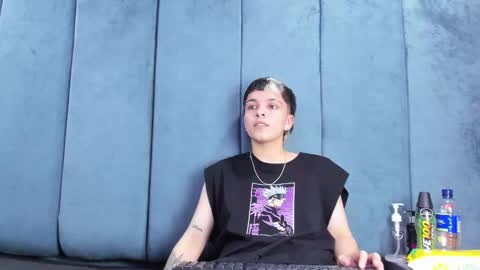 megan_thompsonn_ online show from May 9, 4:36 am