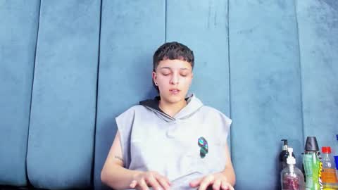 megan_thompsonn_ online show from February 27, 2:55 am