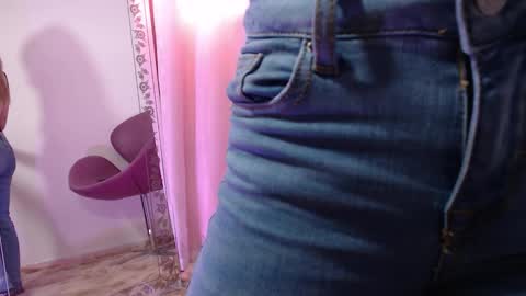 MEGAN online show from December 4, 1:24 pm