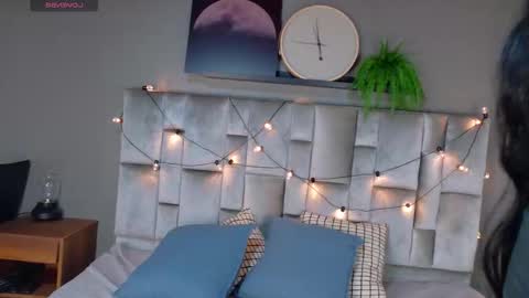 MEGAN online show from March 26, 3:08 am