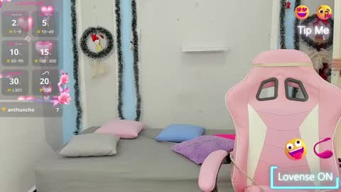 Megan Queen online show from December 26, 1:32 pm