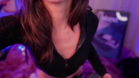 megga_bluee online show from November 9, 12:05 am