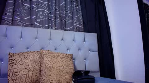 meggan online show from November 4, 4:39 am