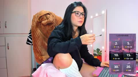 Juli online show from May 27, 2:30 am