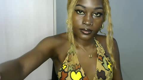 melahnin online show from February 26, 1:14 am