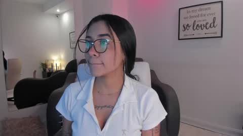 melan_owen online show from November 30, 11:14 am