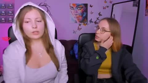 melani_bumm online show from January 12, 1:38 pm