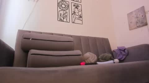 melani greyy online show from October 18, 9:49 pm