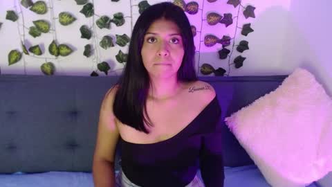 melanie online show from June 1, 10:10 pm