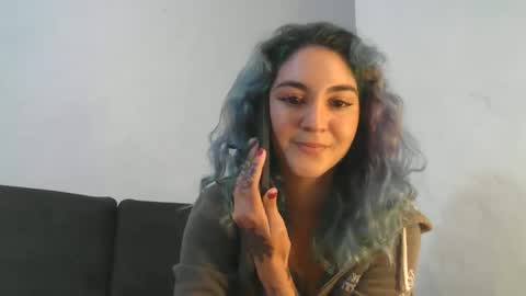 Melanie online show from May 10, 7:05 pm