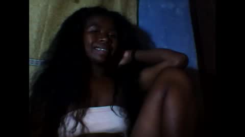 melanih online show from December 22, 5:23 am
