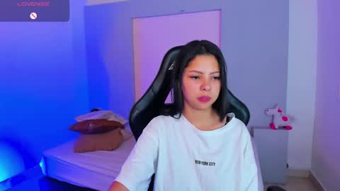  Melani  dont forget to follow me and like  online show from December 25, 3:29 am
