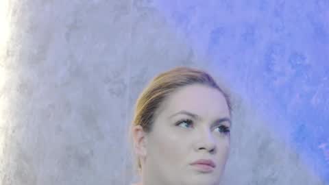 melanniebrown online show from May 18, 4:40 am