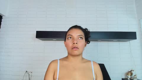 Melanny garcia online show from September 22, 7:34 pm